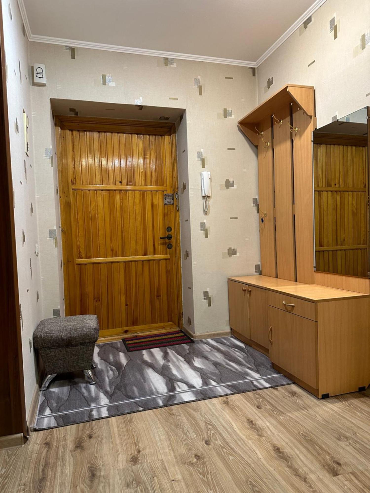 Cosy flat in the city center Apartamento Bishkek Exterior foto